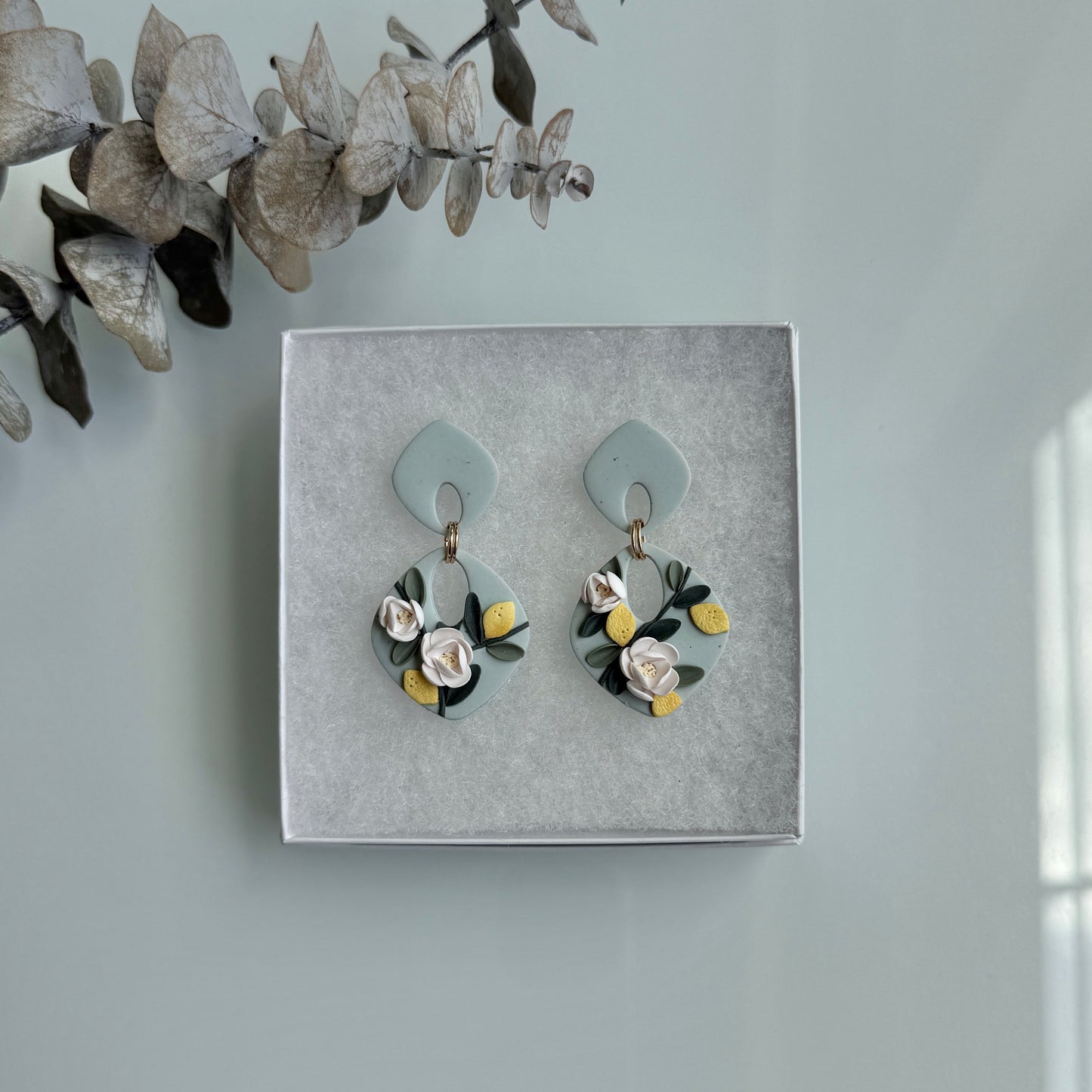 Lemon Blossoms