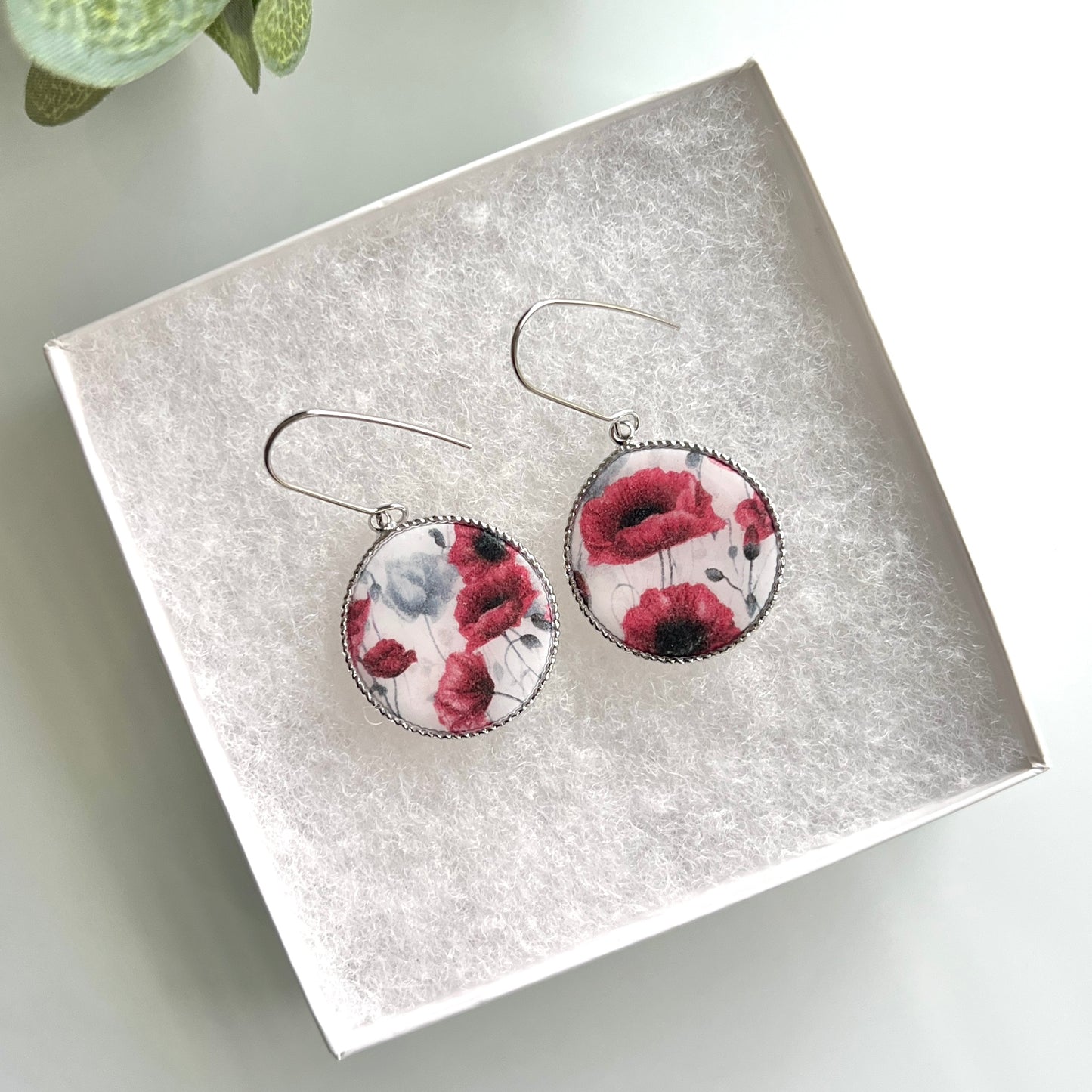 Poppy print with resin