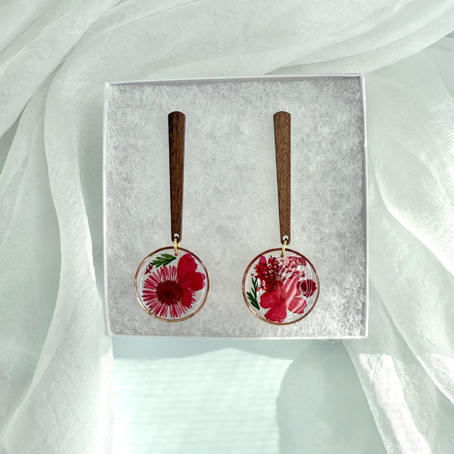 Floating real flower resin
