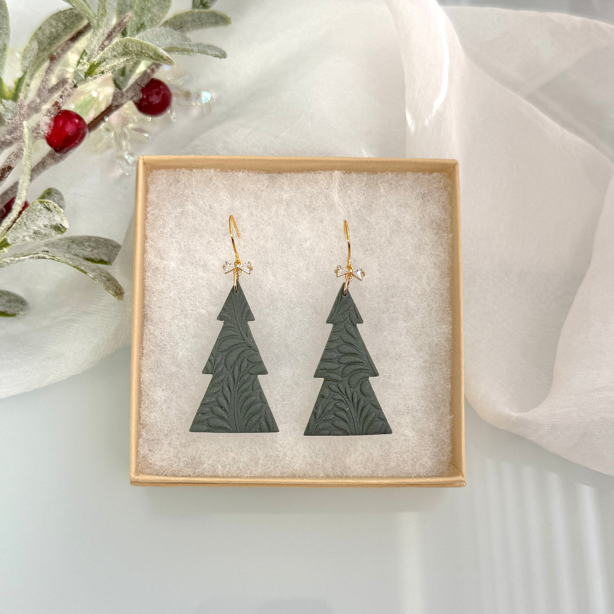 Textured Christmas tree