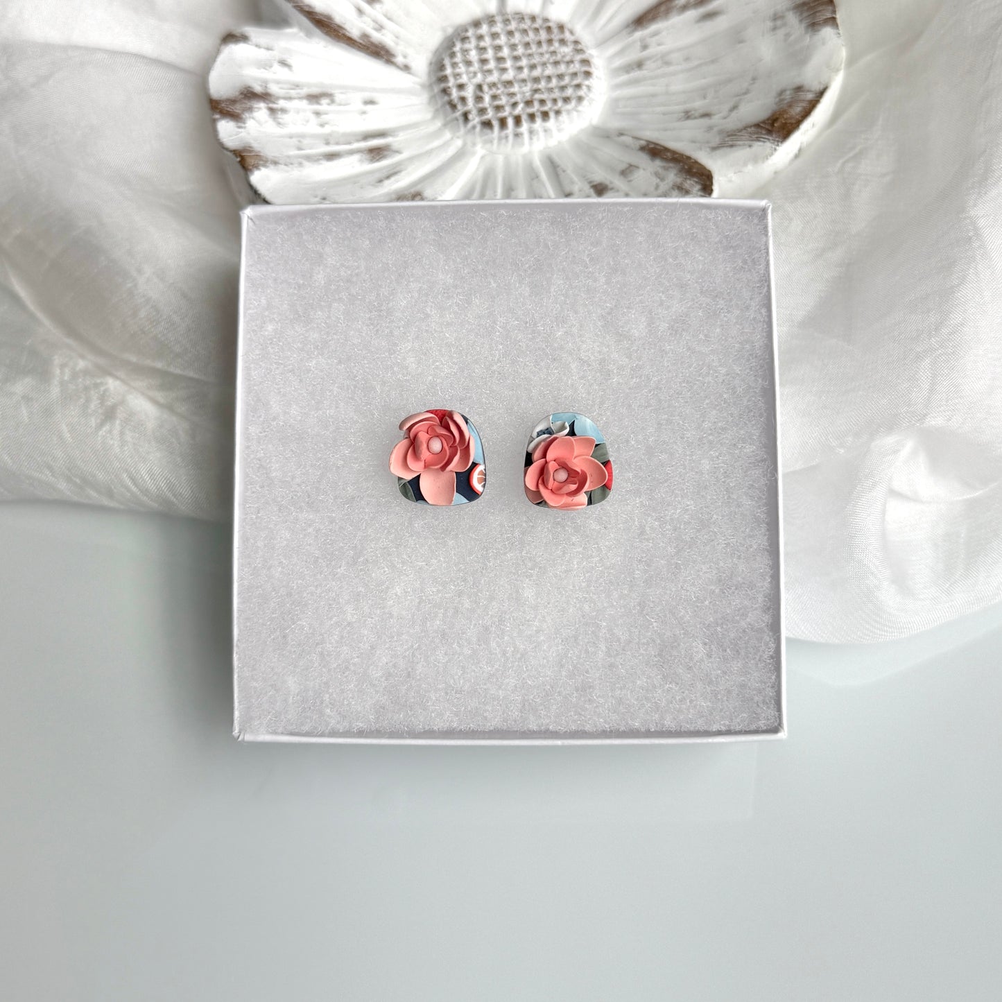 Oranges studs