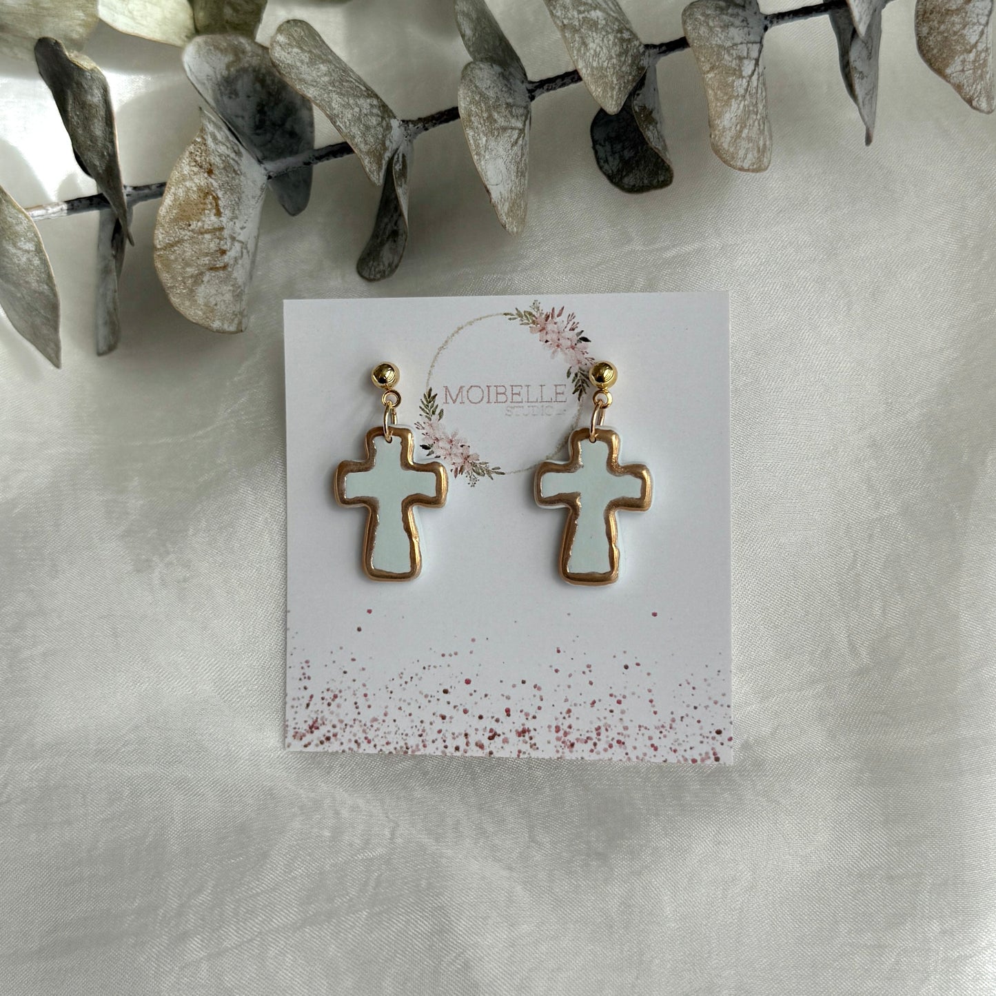 Pastel crosses