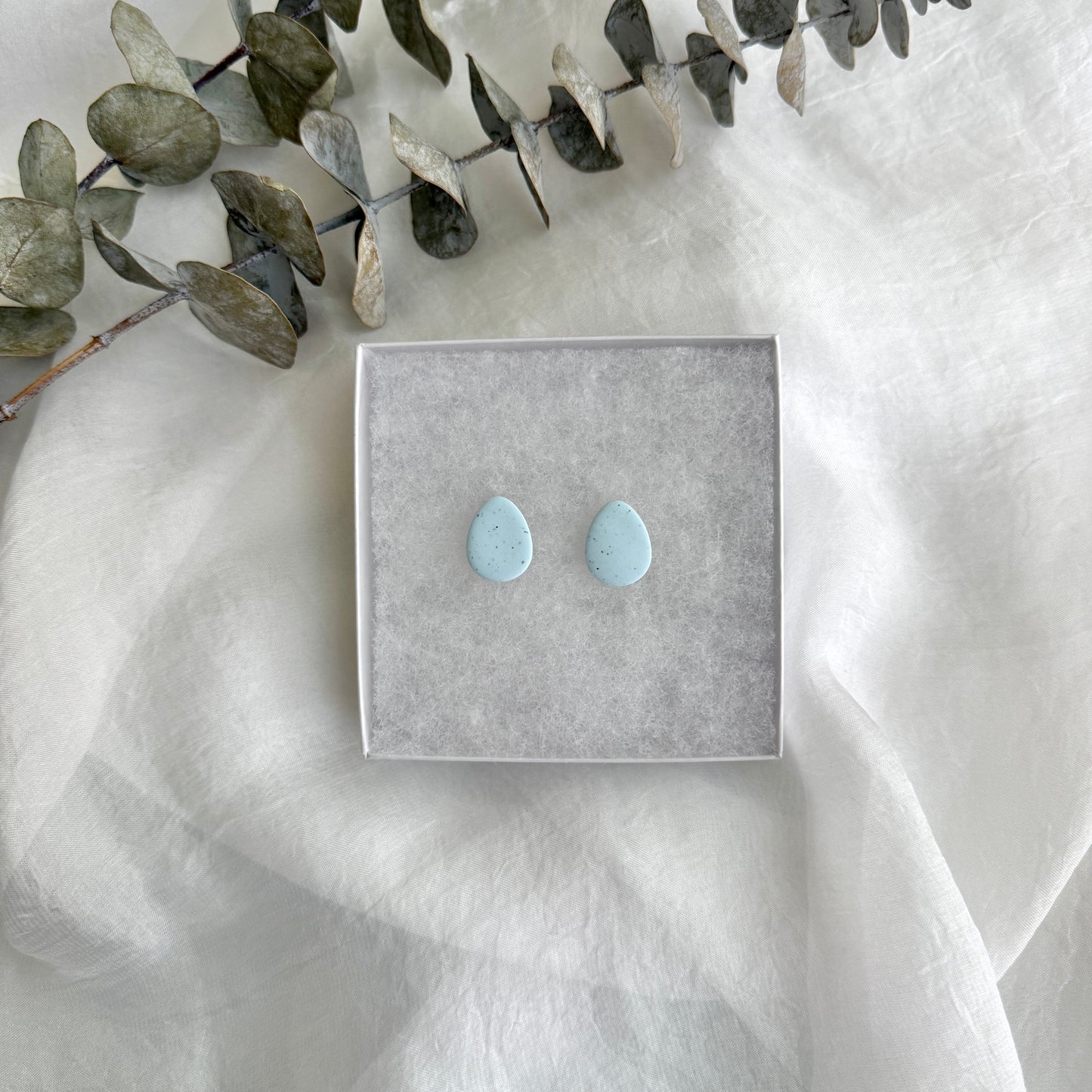 Pastel Speckled Egg studs