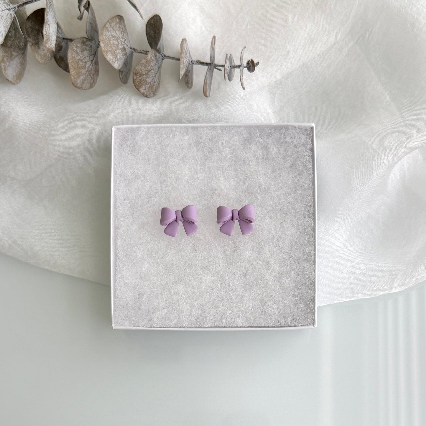 3D Bow studs