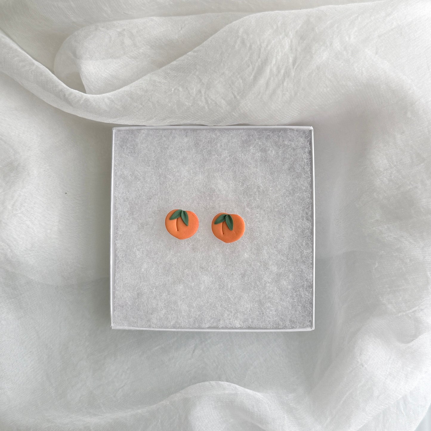 Fruity studs