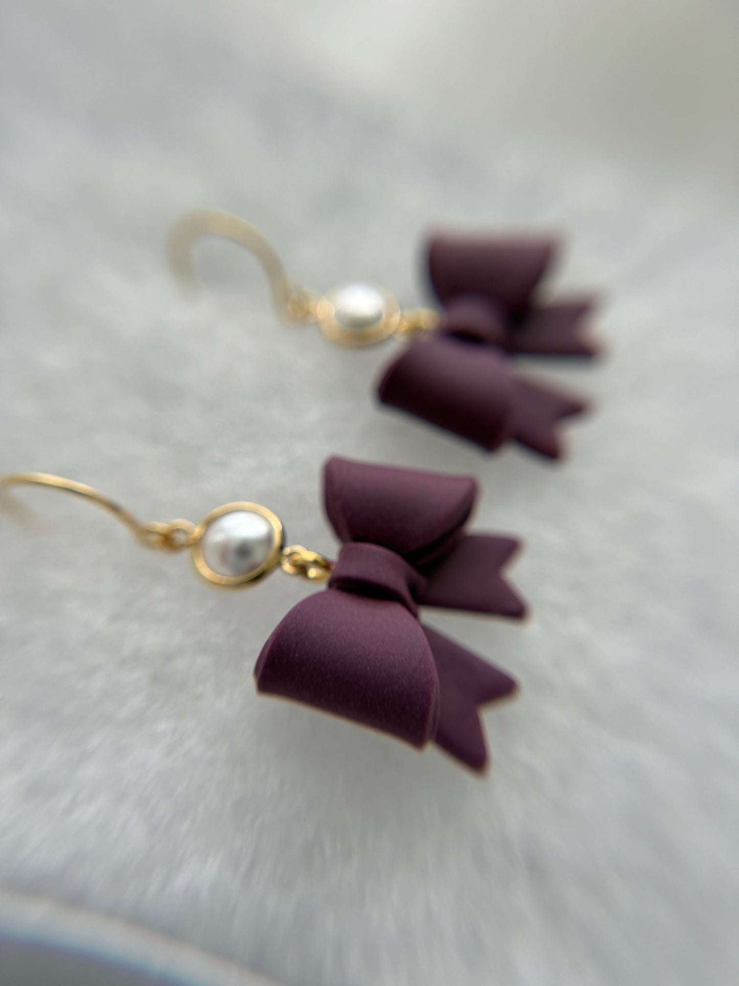 Bow dangle