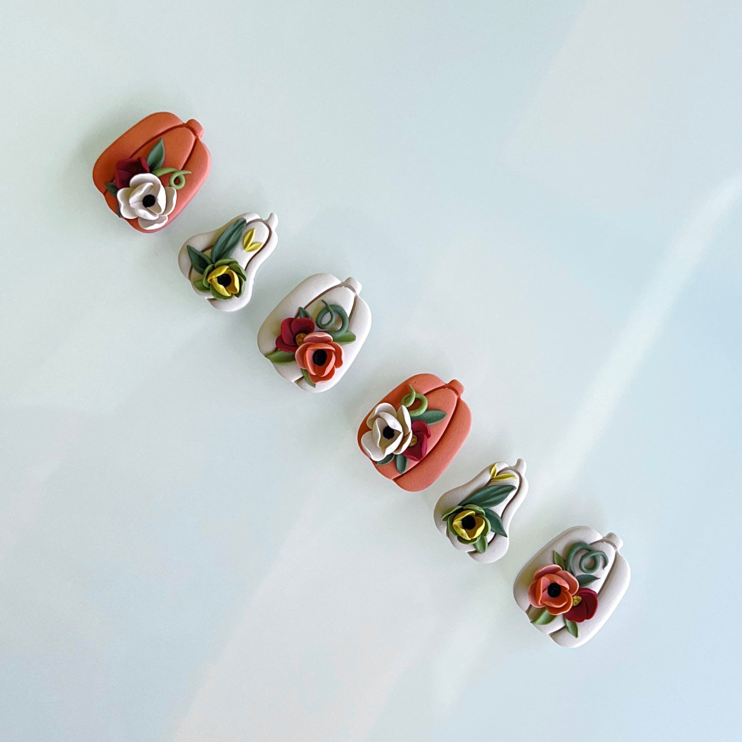 Flower pumpkin STUDS