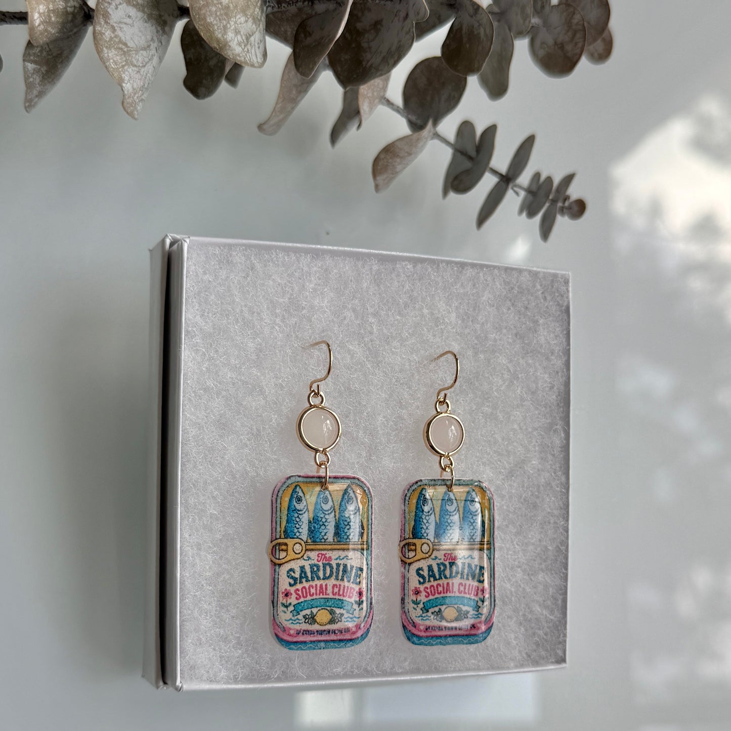 Sardine tin print with resin