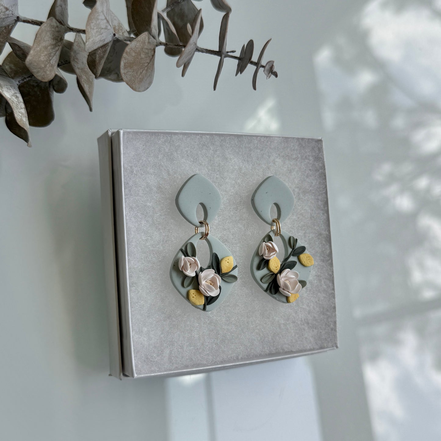 Lemon Blossoms