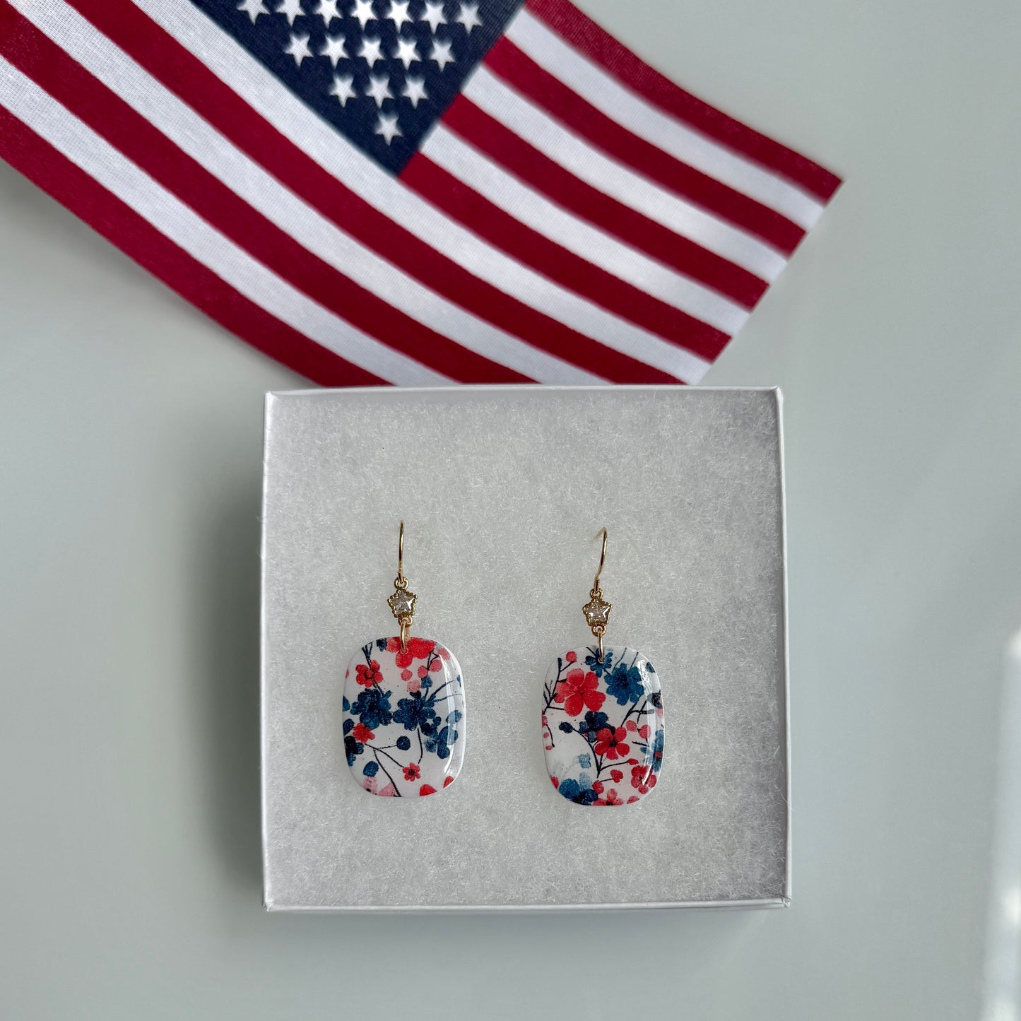 4th of July dangles