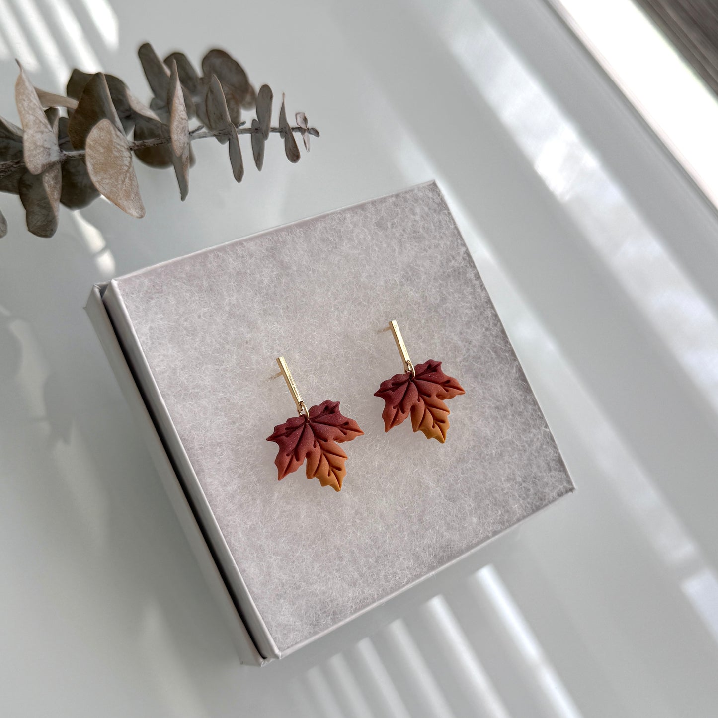 Maple leaf