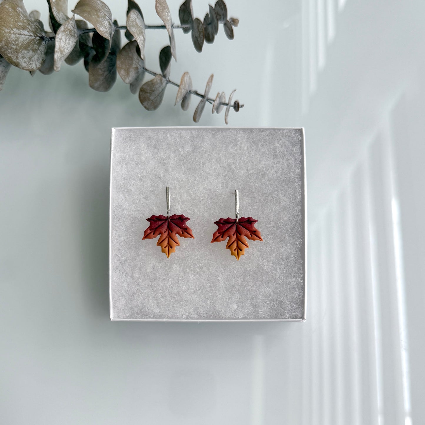 Maple leaf