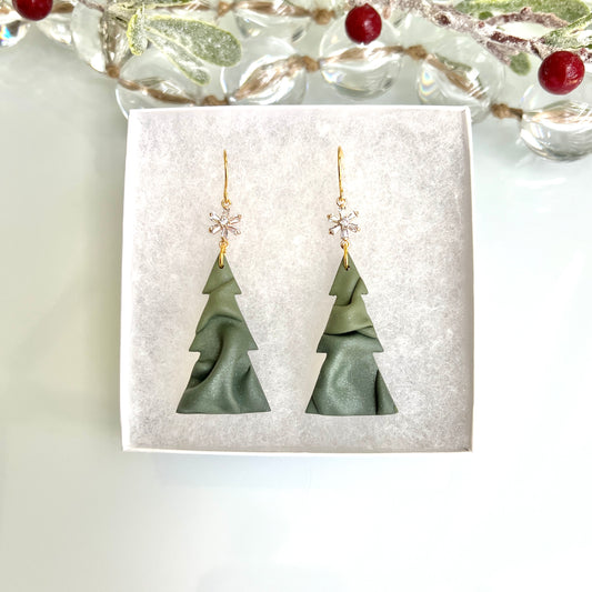 Christmas - Draped tree