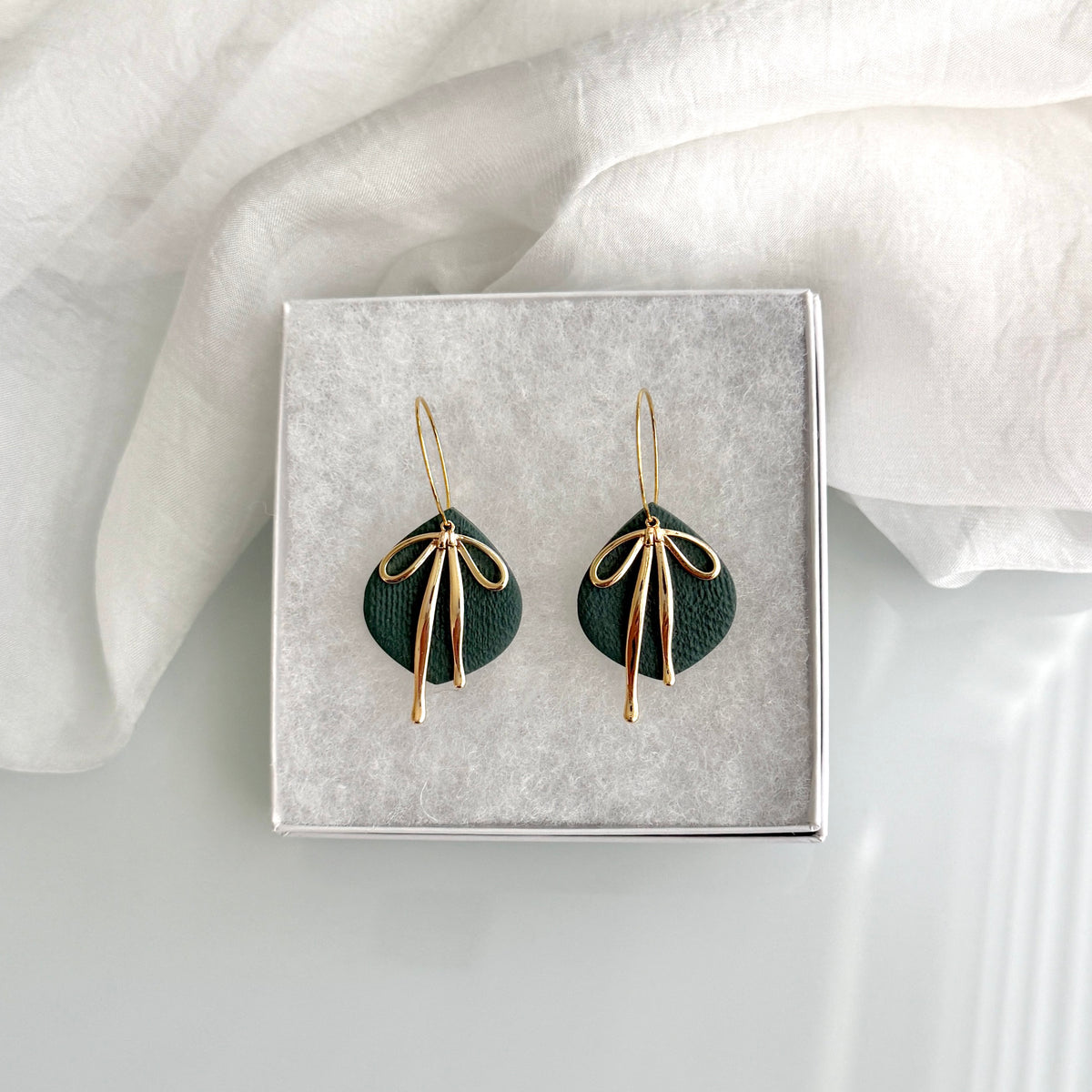 Everyday - Bow hoops
