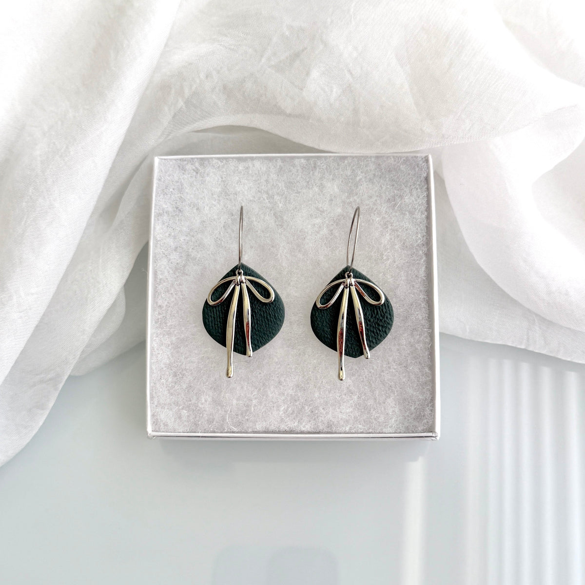 Everyday - Bow hoops