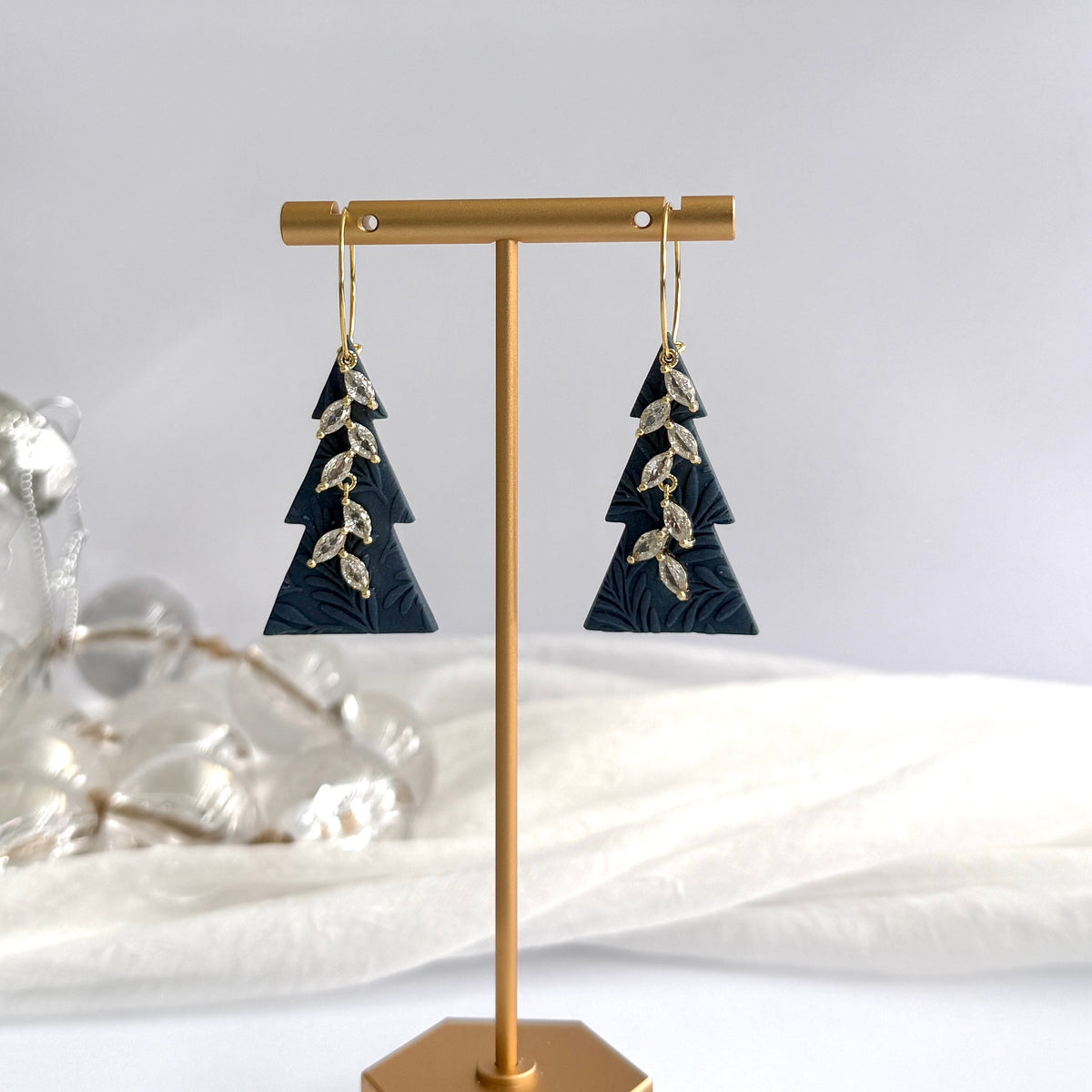 Textured Christmas tree Hoops