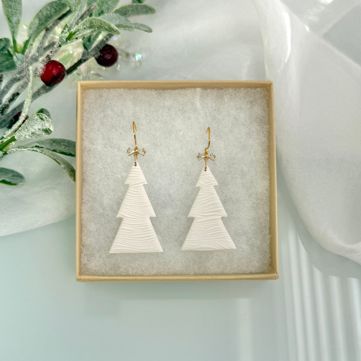 Textured Christmas tree
