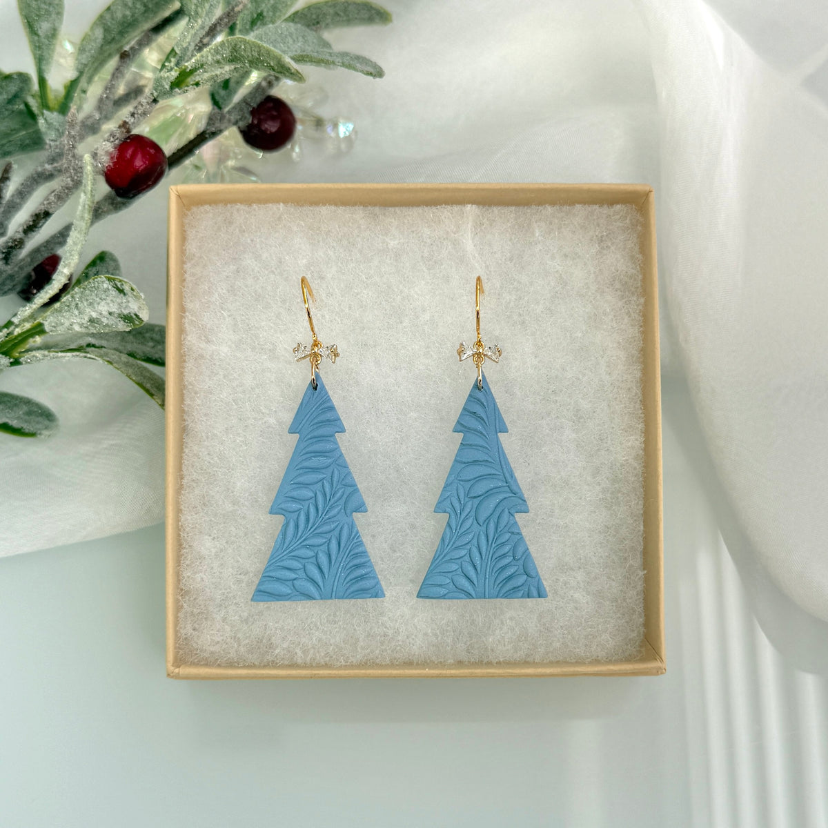 Textured Christmas tree