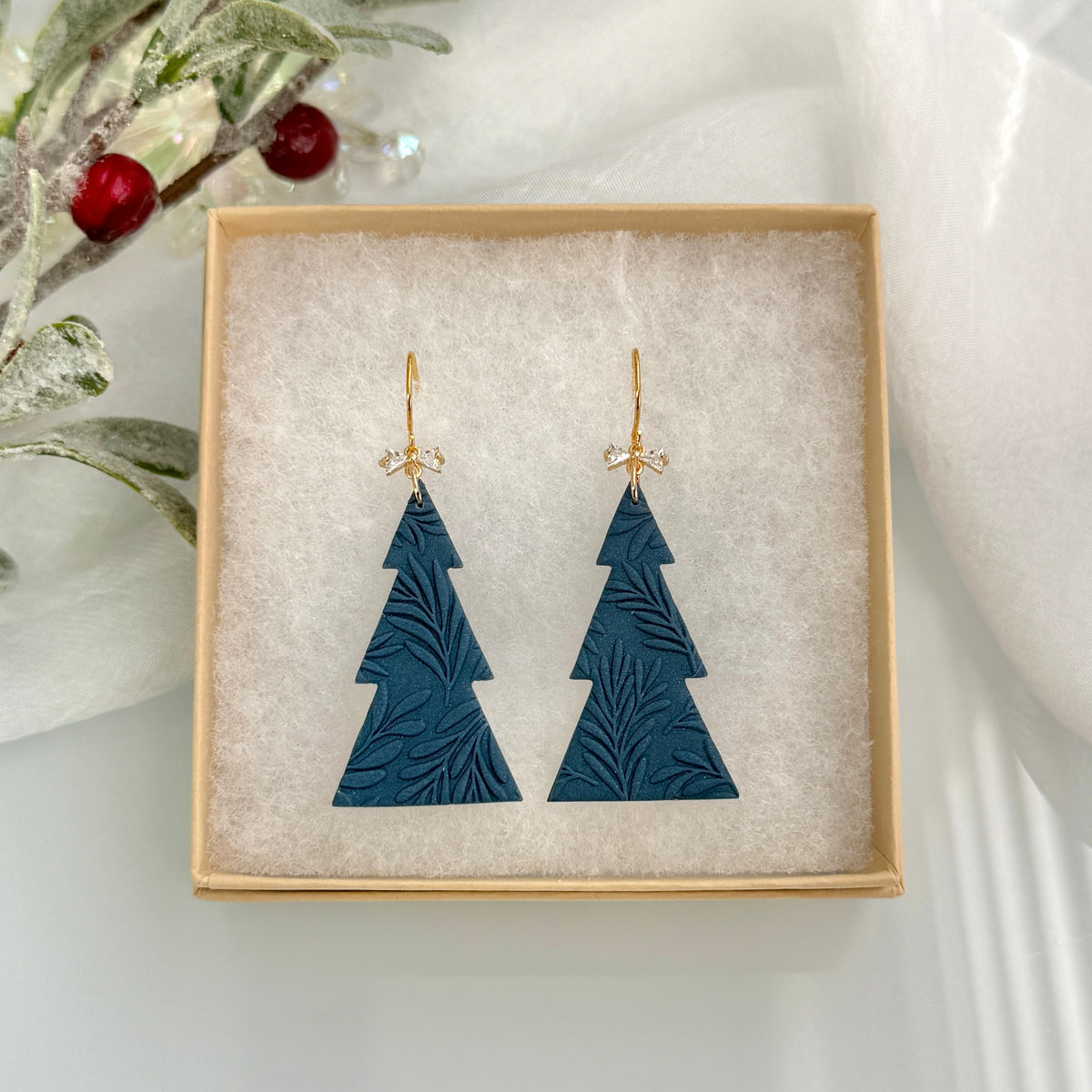 Textured Christmas tree