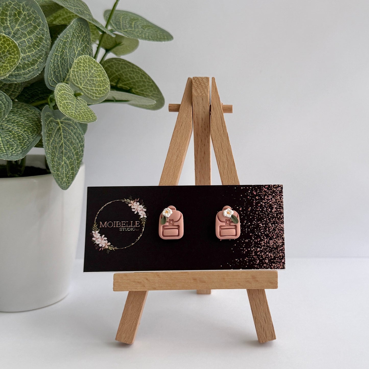 Back to school studs