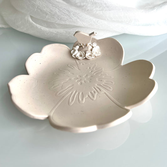 Trinket dish - flower